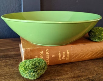 1970's Vintage Avocado Green Melamine Melmac Bowl