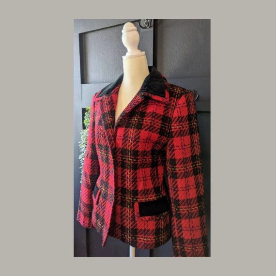 Vintage 1980s Woman's Red and Black Plaid Blazer,… - image 1