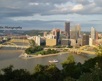 City of Pittsburgh, Pennsylvania with bridges, the fountain at the point, boats on three rivers photo- Skyline - Steel City - Steelers 412