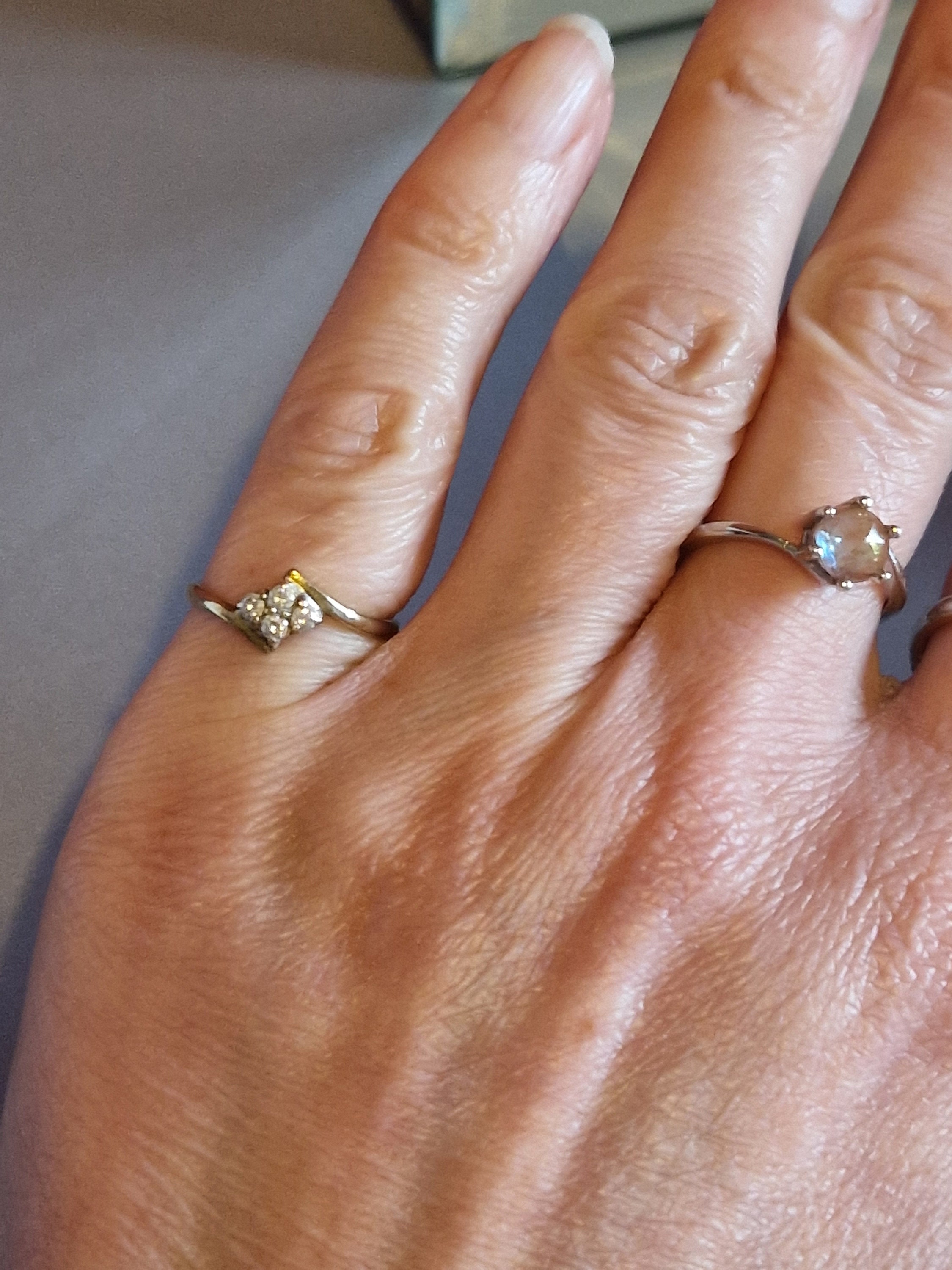 326C Vintage Diamond 9ct Gold Circa 1987 Ring Size J/5 - Etsy 326C Vintage Diamond 9ct Gold Circa 1987 Ring Size J/5 - Etsy