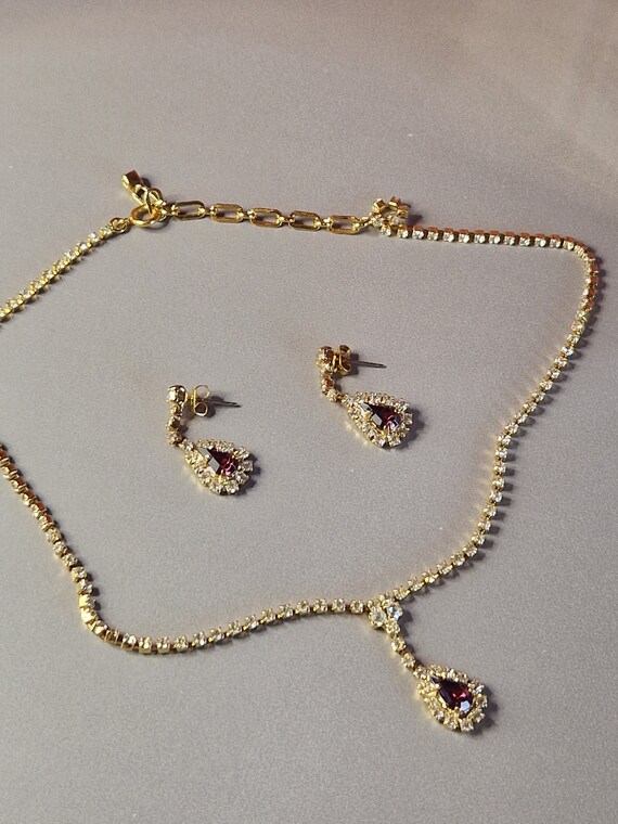 Vintage 1950s gold tone faux amethyst necklace ea… - image 5
