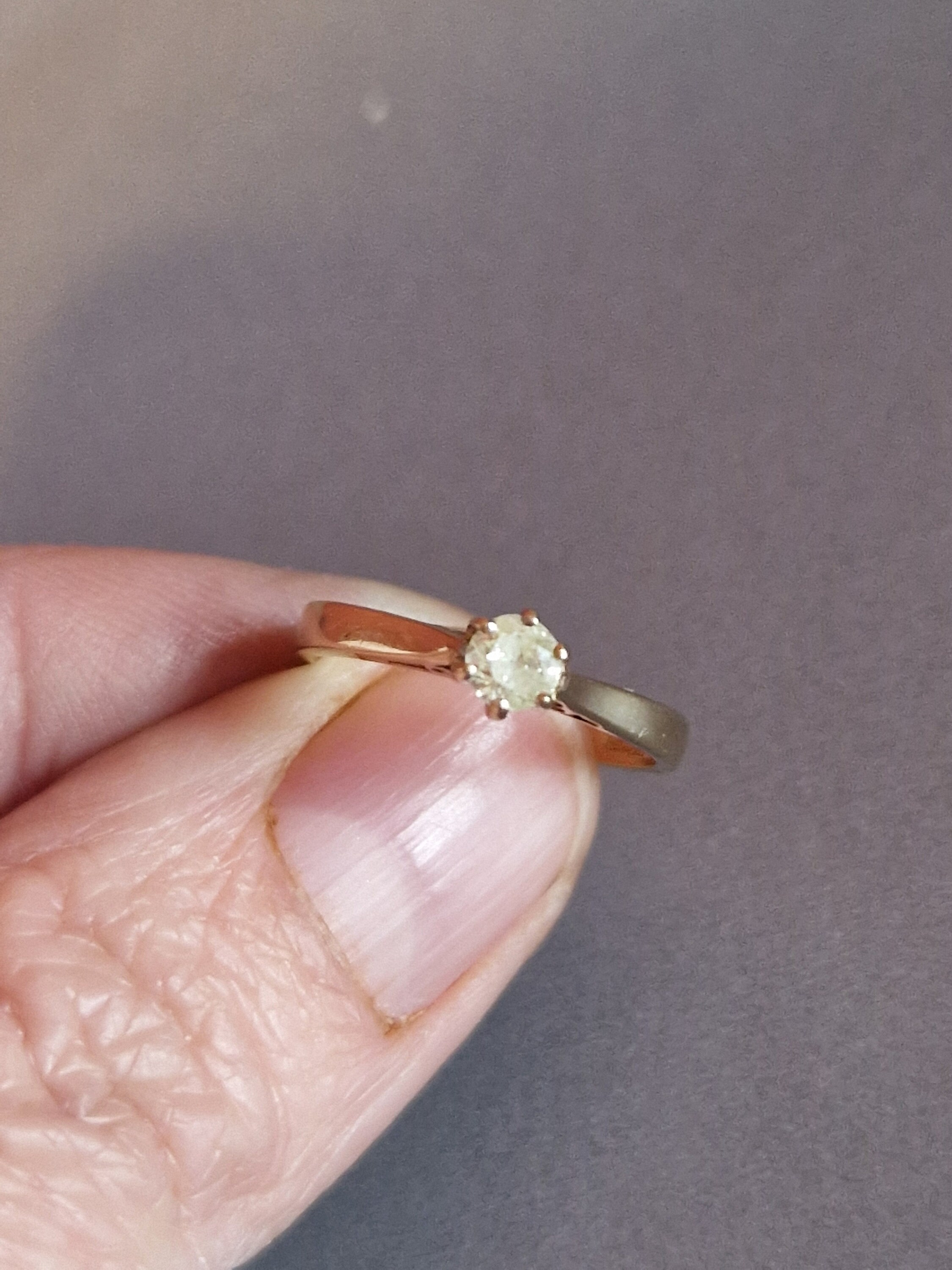 Solitärring Modern In 9K Gelbgold Mit Diamant 1,25ct G/SI