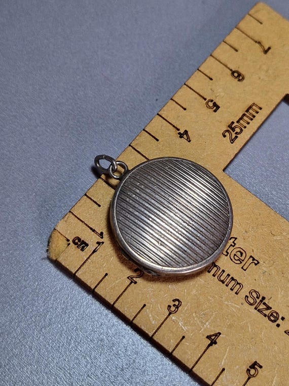 83F sterling silver engine turned double sided lo… - image 4