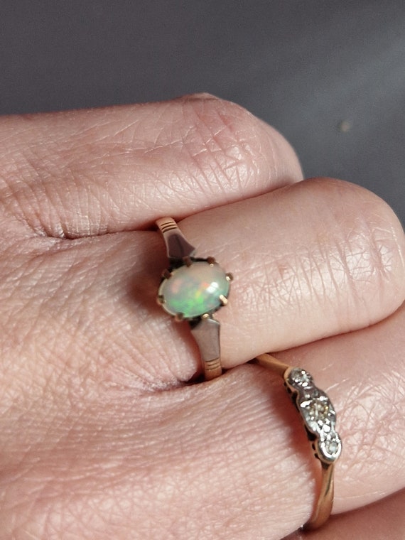 304C stunning Edwardian 9ct gold opal solitaire r… - image 8