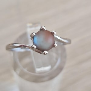 Antique Saphiret Glass Ring - Etsy
