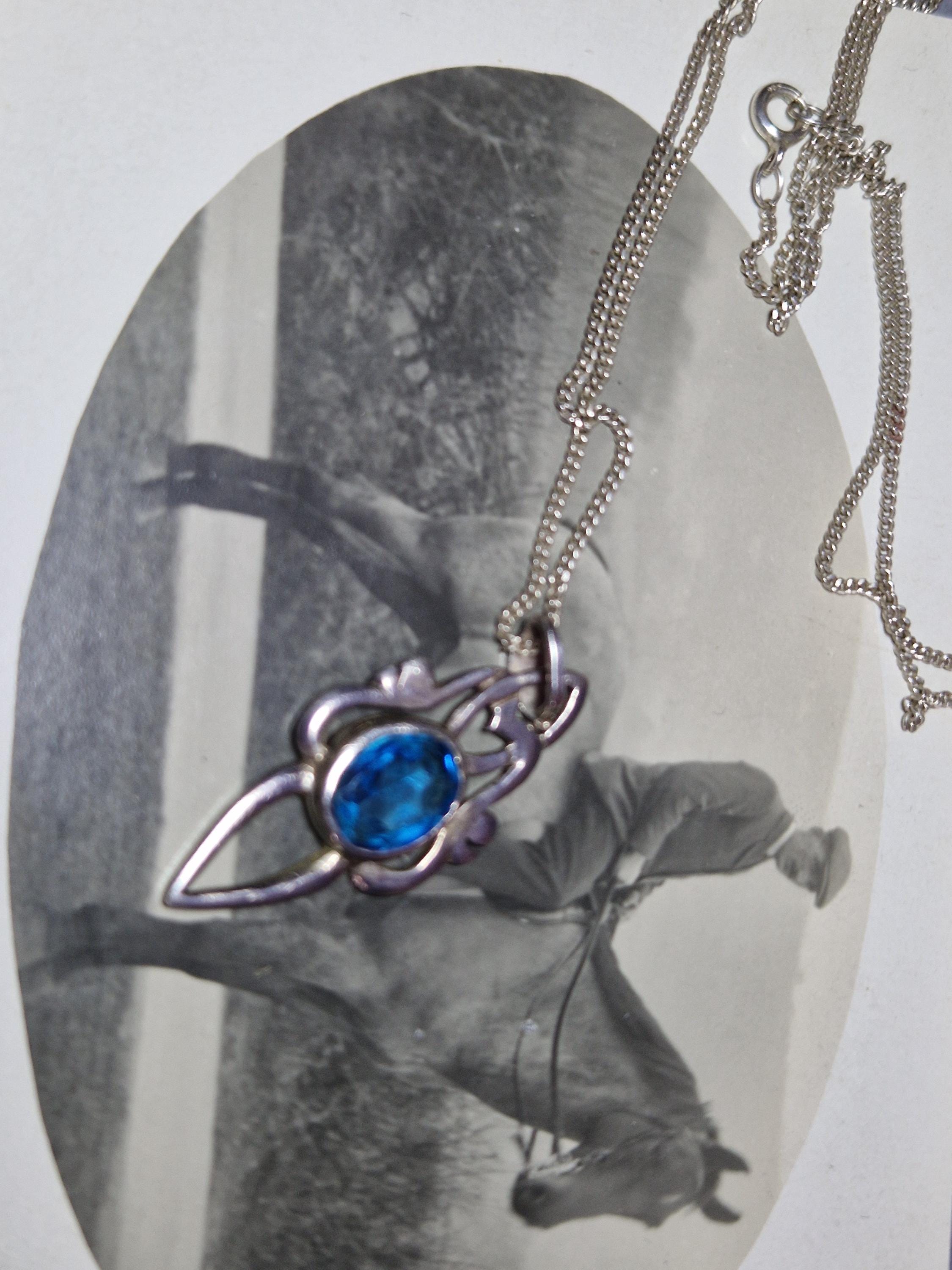 Pendentif Vintage Art Nouveau - Métal Argenté Avec Pierre Bleue - Sans Marque