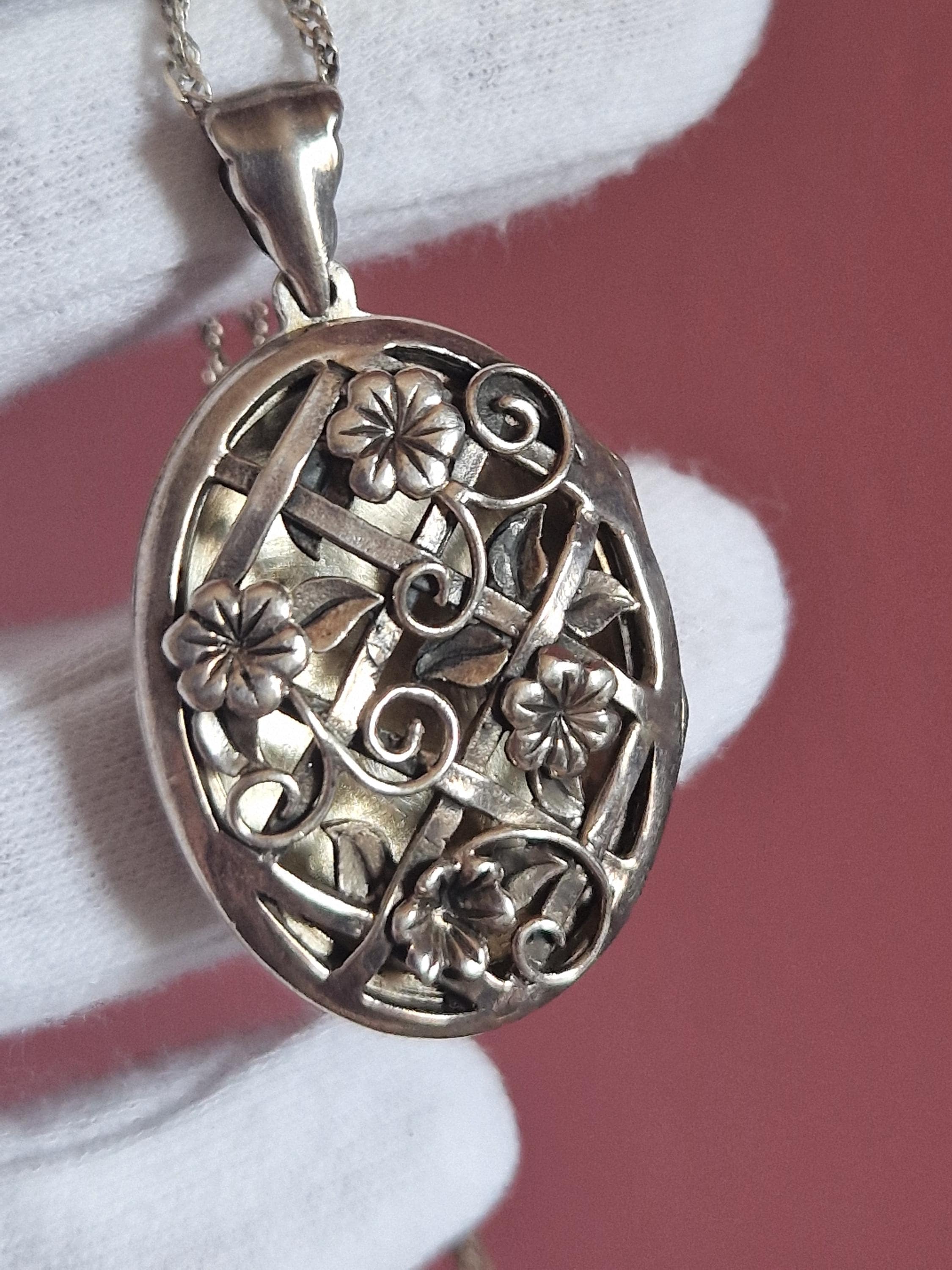 20F ヴィンテージ フローラル スターリングシルバー 925 ロケット