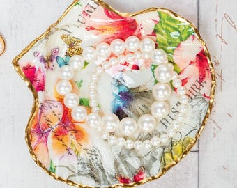 Boho Scallop Shell Trinket Dish: Decorative Floral Bowl