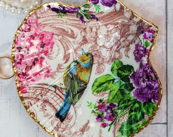 Scallop Shell Trinket Dish or Decorative Floral Bowl