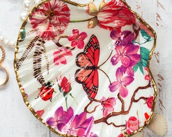 Scallop Shell Trinket Dish – Handmade Floral Jewellery Bowl