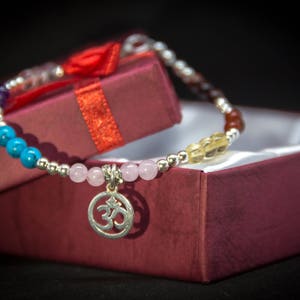 Sieben Chakren/Sterlingsilber Bettelarmband/Armband für Sie/Handgemachtes Bettelarmband/Energy Mystery Armband/ Armband für Sie/Valentinstag