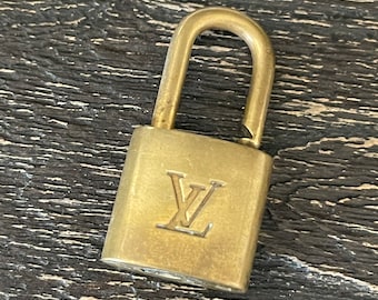#314 Authentic LOUIS VUITTON Lock & Key set Padlock brass polished LV