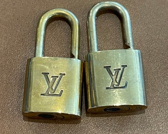 LOUIS VUITTON AUTH BRASS LOCK KEY PADLOCK- POLISHED! Fits all bags! MANY  #'s