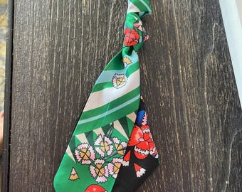 Double knotted green scarf key ring purse accessory faux silk
