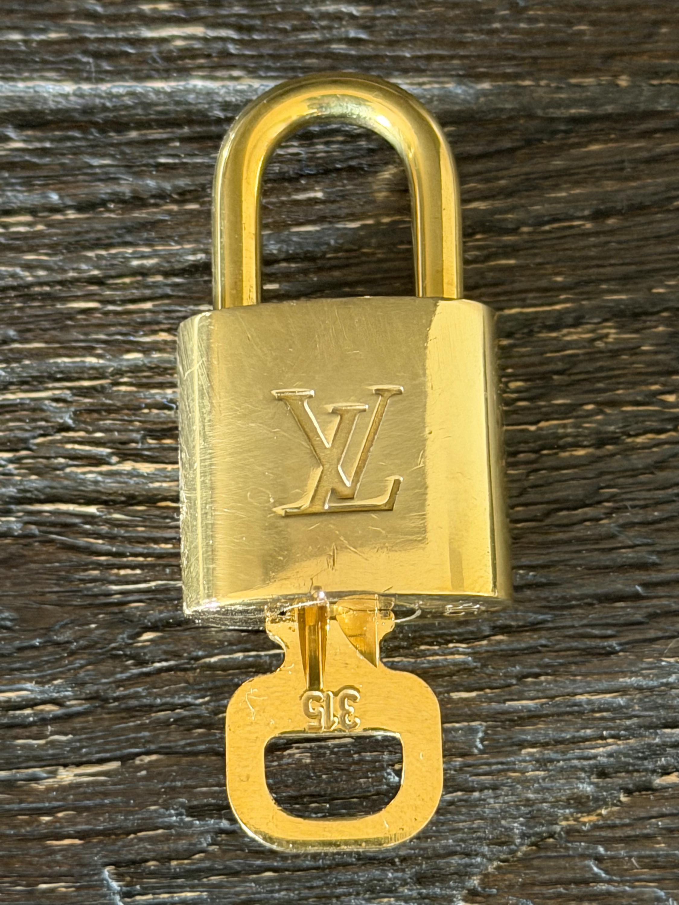 Louis Vuitton Lock 315 - Etsy