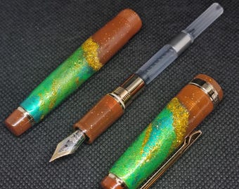 Pluma estilográfica Golden Green: una pieza única