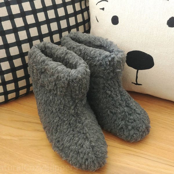 Unisex Natural Sheep Wool Boots Slippers in Grey Colour with Real Suede Leather Sole