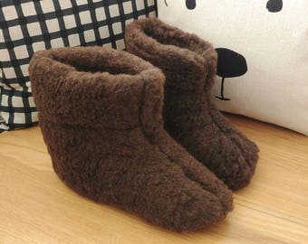 Unisex Natural Sheep Wool Boots Slippers in Brown Colour with Real Suede Leather Sole