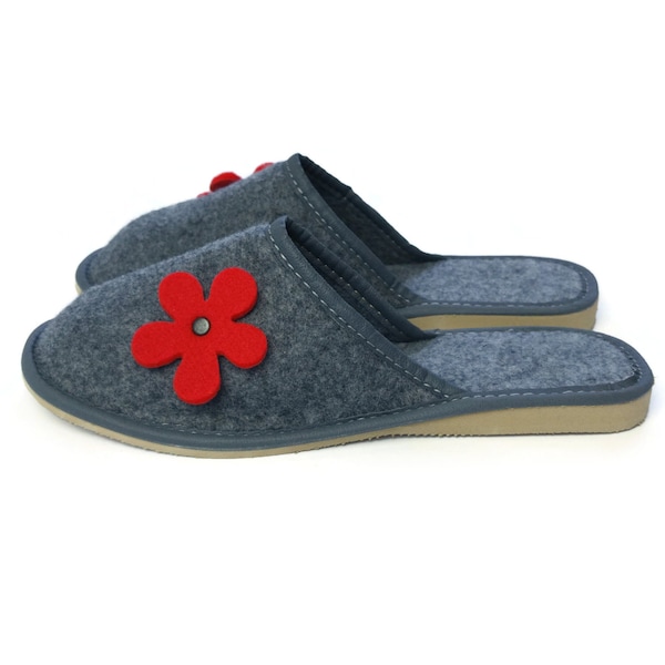 Ladies Women's Girls Red Hot Flower Grey Felt slip on / off Mule Slippers Home Bed Guests Travel / Gift, Present for Her