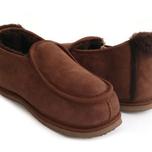 Deluxe Mens 100% Twinface Sheepskin Suede Slippers Moccasins in brown colour Handmade Men's Shoes Wool Slippers Ugg style SIZE: EU 42/ UK 8 image 3