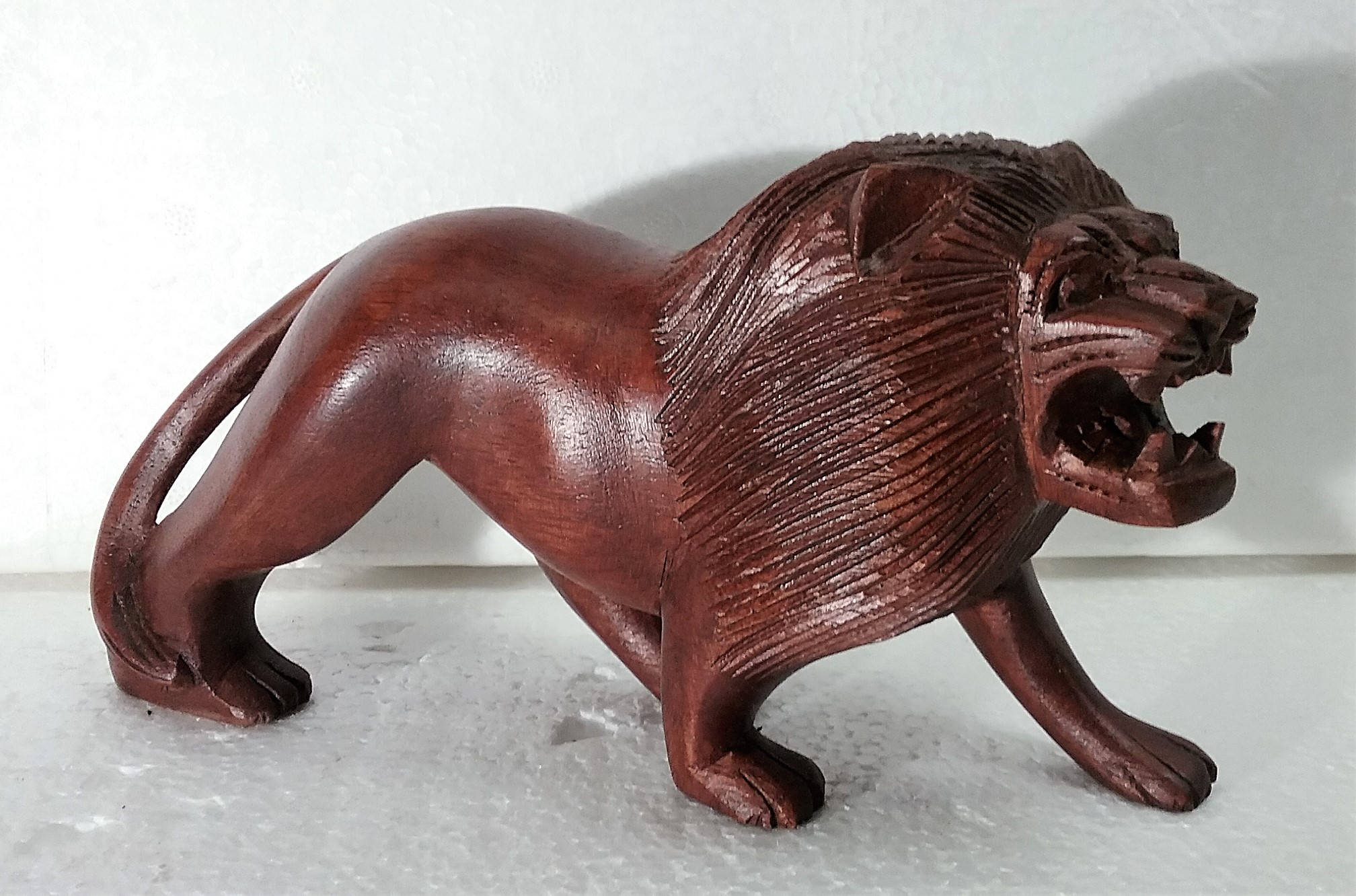 Lion wood carving lion_8 | Etsy