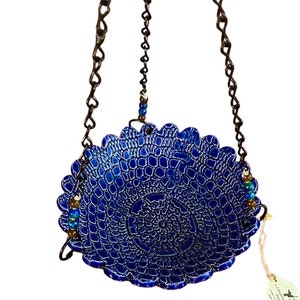 One-of-kind Hanging Pottery Bird Bath Bird-feeder / Feeder. 9 round Blue texture pattern and Natural Wood beads 画像 1