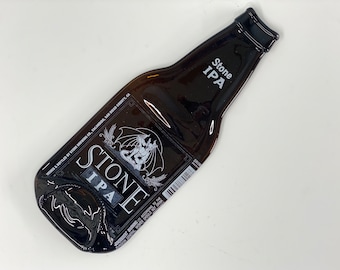 Deuxième qualité Pierre IPA Bouteille de bière Cuillère Repos, VENTE, Bouteille aplatie imprimée délavée, Verre affaissé, Verre recyclé, Guy Cadeau