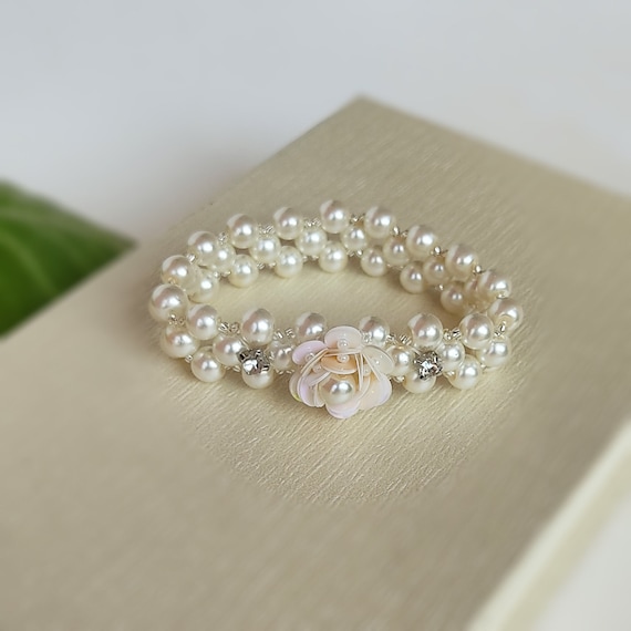 Flower girl pearl Bracelet, Flower Wrist Corsage, Wrist Flower, Pearl Bracelet, Flower Girl Bracelet,  Flower Bracelet,  Bridesmaid bracelet