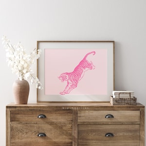 Arte digital del tigre rosa, decoración del dormitorio imprimible, boho preppy rosa, impresión del tigre animal, cartel rosa de la muchacha adolescente