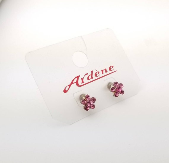 Vintage Ardene Pink Gemstone 5 Petal Flower Stud Costume Earring in Silver Tone Metal- Original Packaging