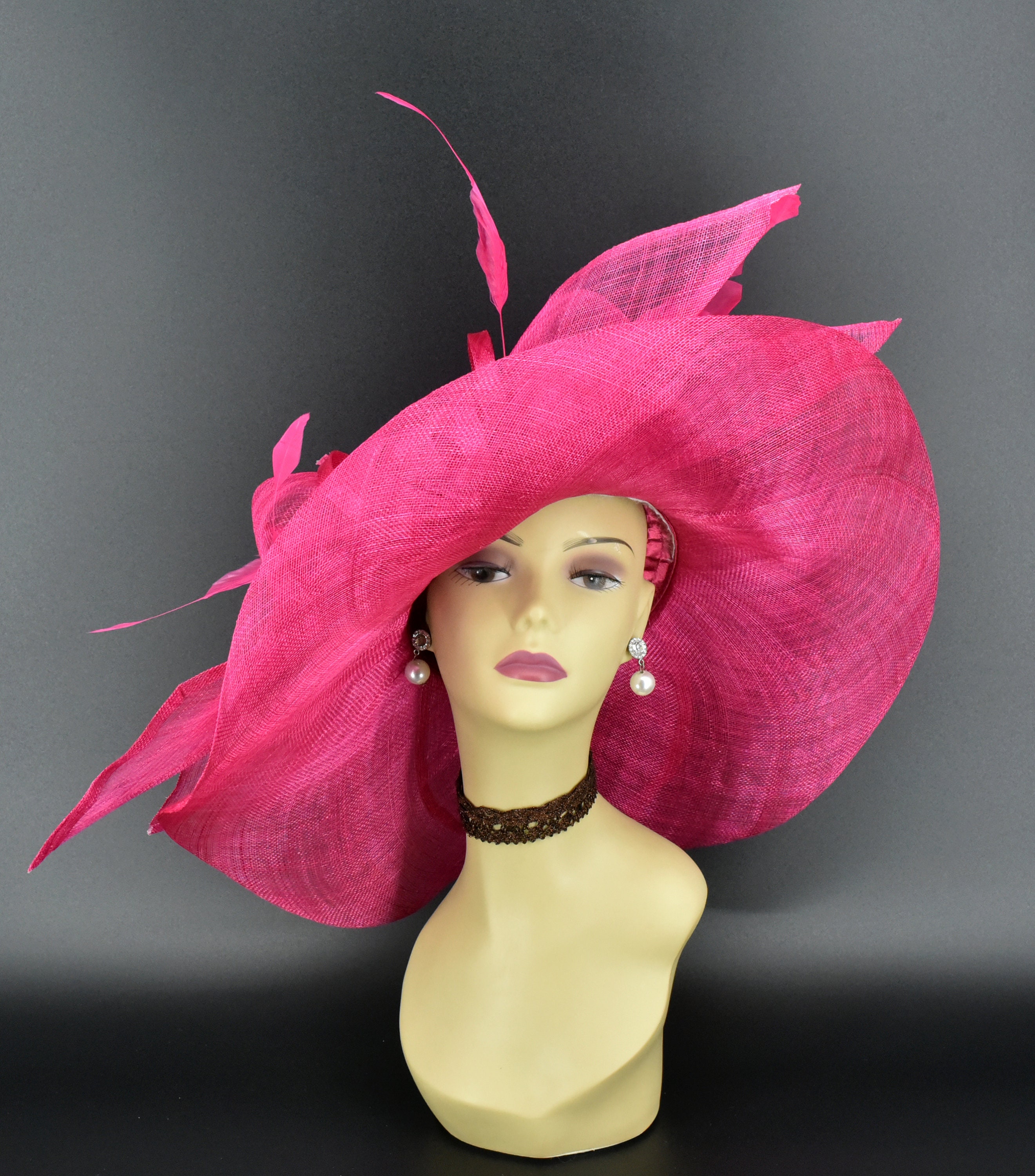 Unisex Wedding Event 100% Wool Felt White Top Hat Satin Lined With Feather