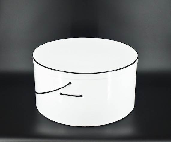 Pure White Season Hat Box Pure White Season Hat Box