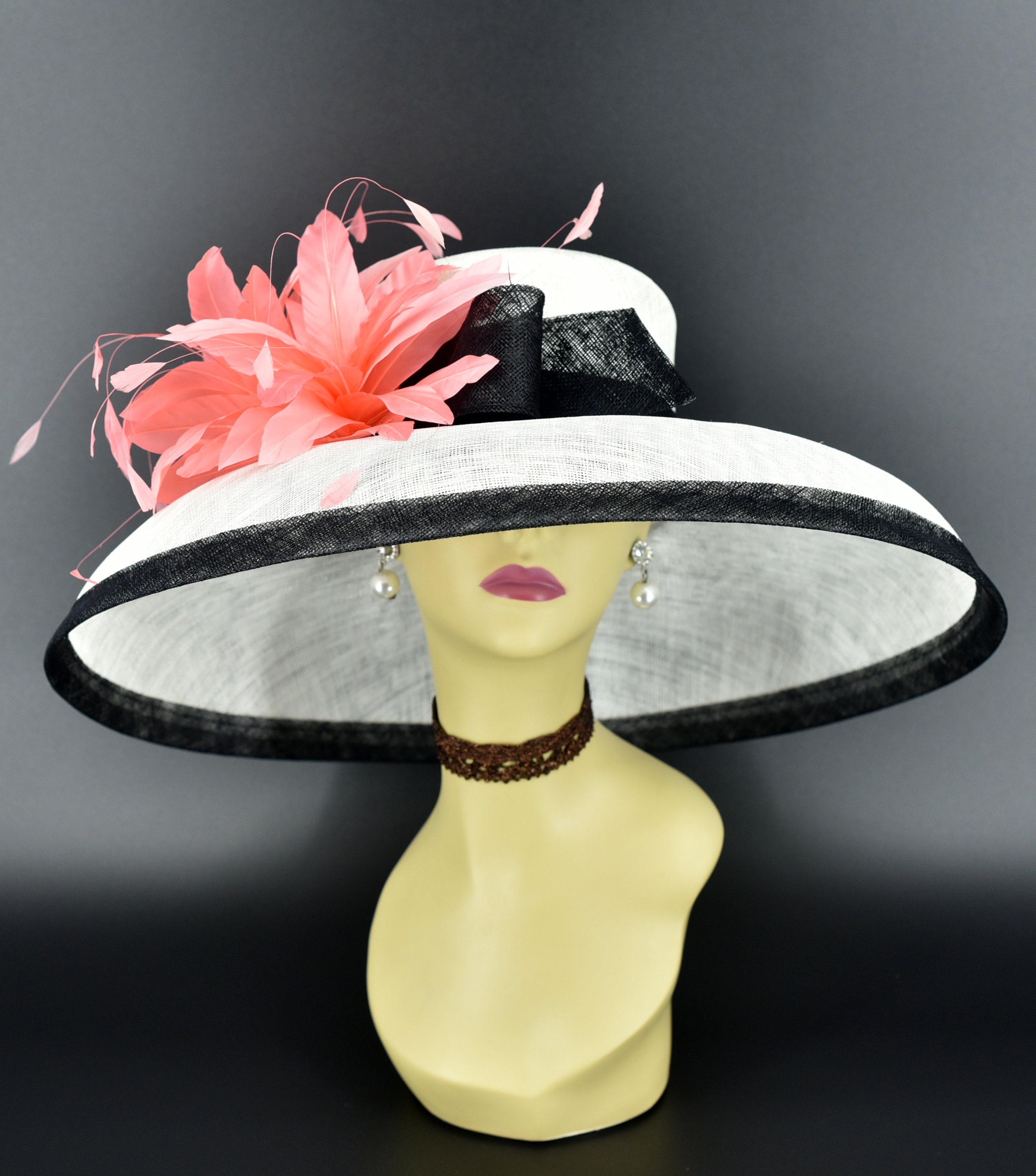 モノトーンミニハット M22025F ( White Black Hat ) Audrey Hepburn Hat With Double