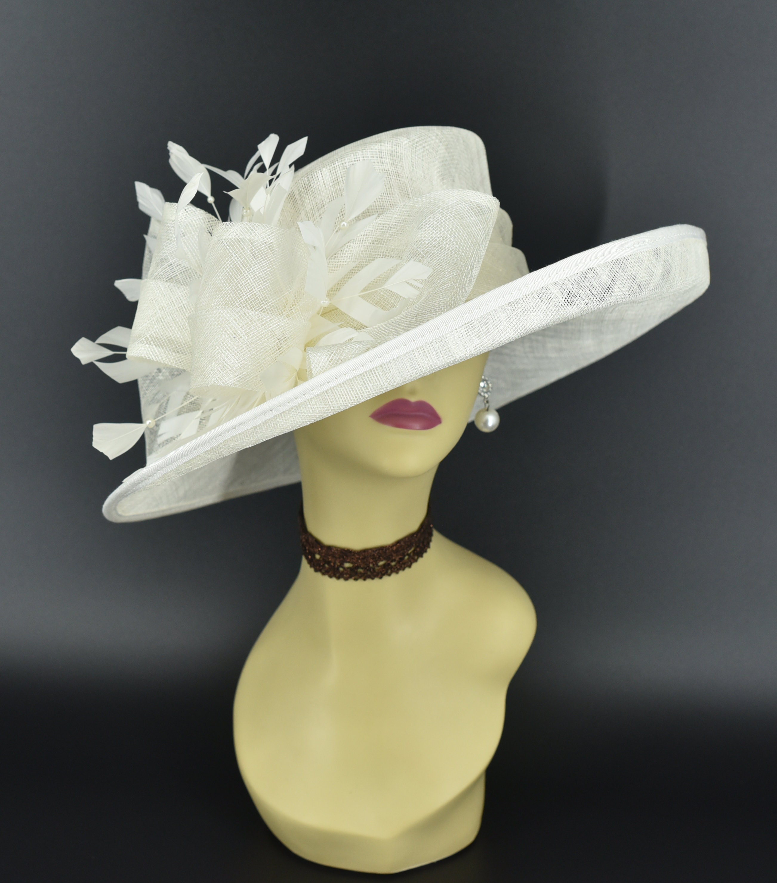 M4002 ( Off-white Hat ) Kentucky Derby Hat, Church Hat