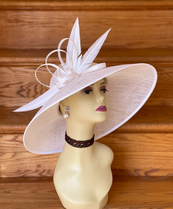M839( White )vintage Kentucky Derby, Church, Wedding, Easter  display picture 1