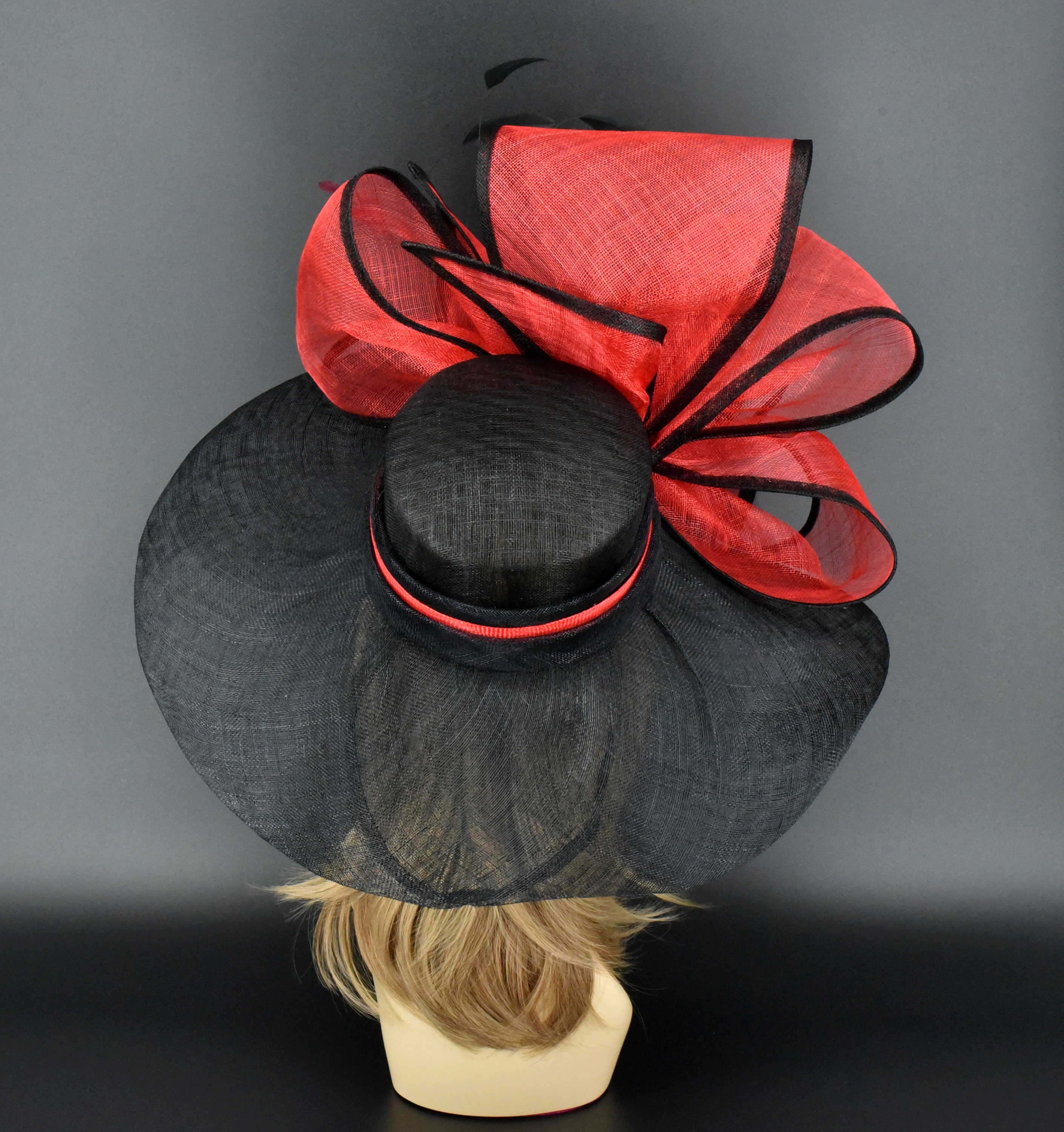Wide-brimmed hat in black with a red ribbon around Giovanni\'s head. Top Hat Ribbon Red Pink Green Blue Purple Orange Stove Pipe  main image 2