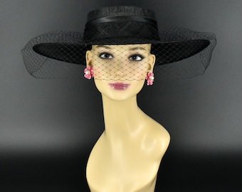 M23156V ( Black Hat ) Medium Flat-brim Sinamay Fascinator