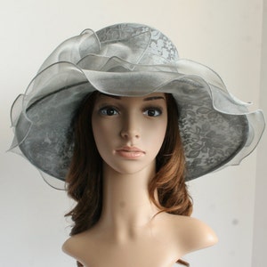 ED514 ( Gray ) Kentucky Derby hat, Church hat, Wedding hat, Carriage hat, Tea Party hat Medium Brim 4.5&quot; With Lace Organza Dress Hat