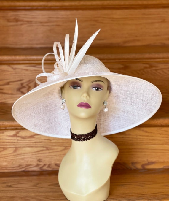 M839( Off-white )vintage Kentucky Derby, Church, Wedding  display picture 3
