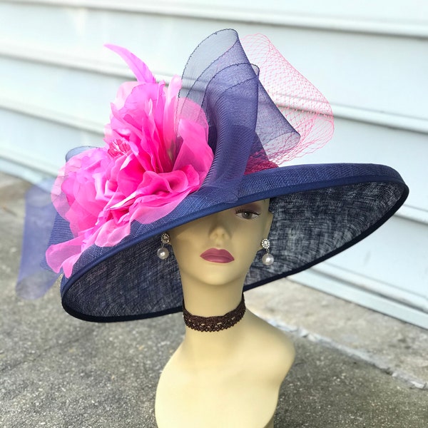 SF002 (Azul marino/fucsia) Sombrero de sinamay con crinolina y red de flores de seda jumbo, de ala ancha de 6,25" para Kentucky Derby, iglesia, boda y fiesta de té.