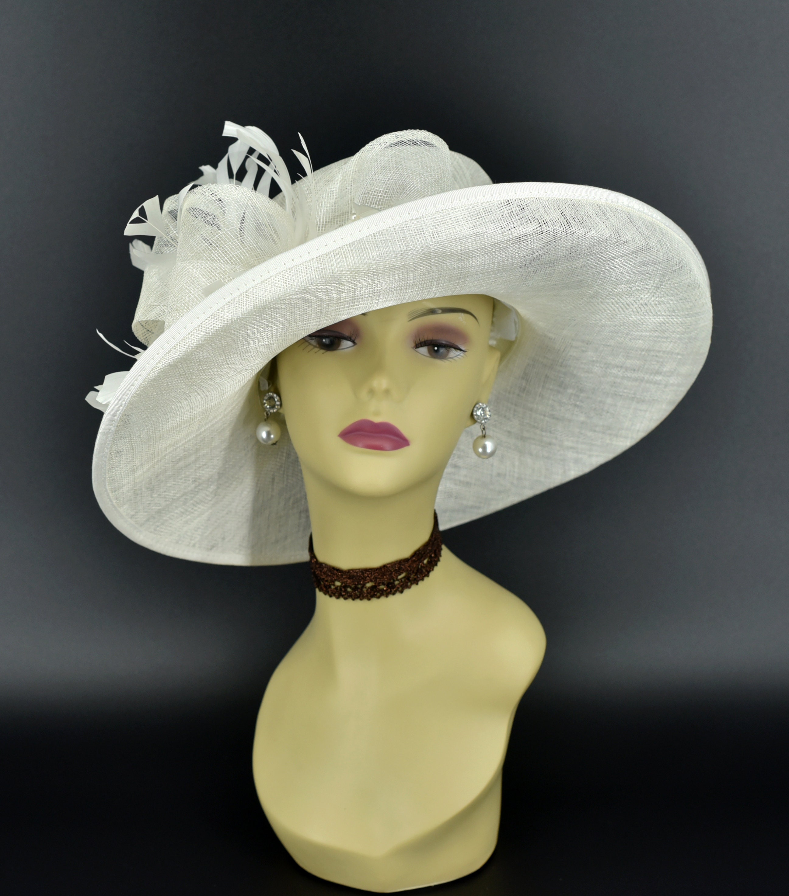 M4002 ( Ivory Hat ) Kentucky Derby Hat, Church Hat, Wedding  display picture 1