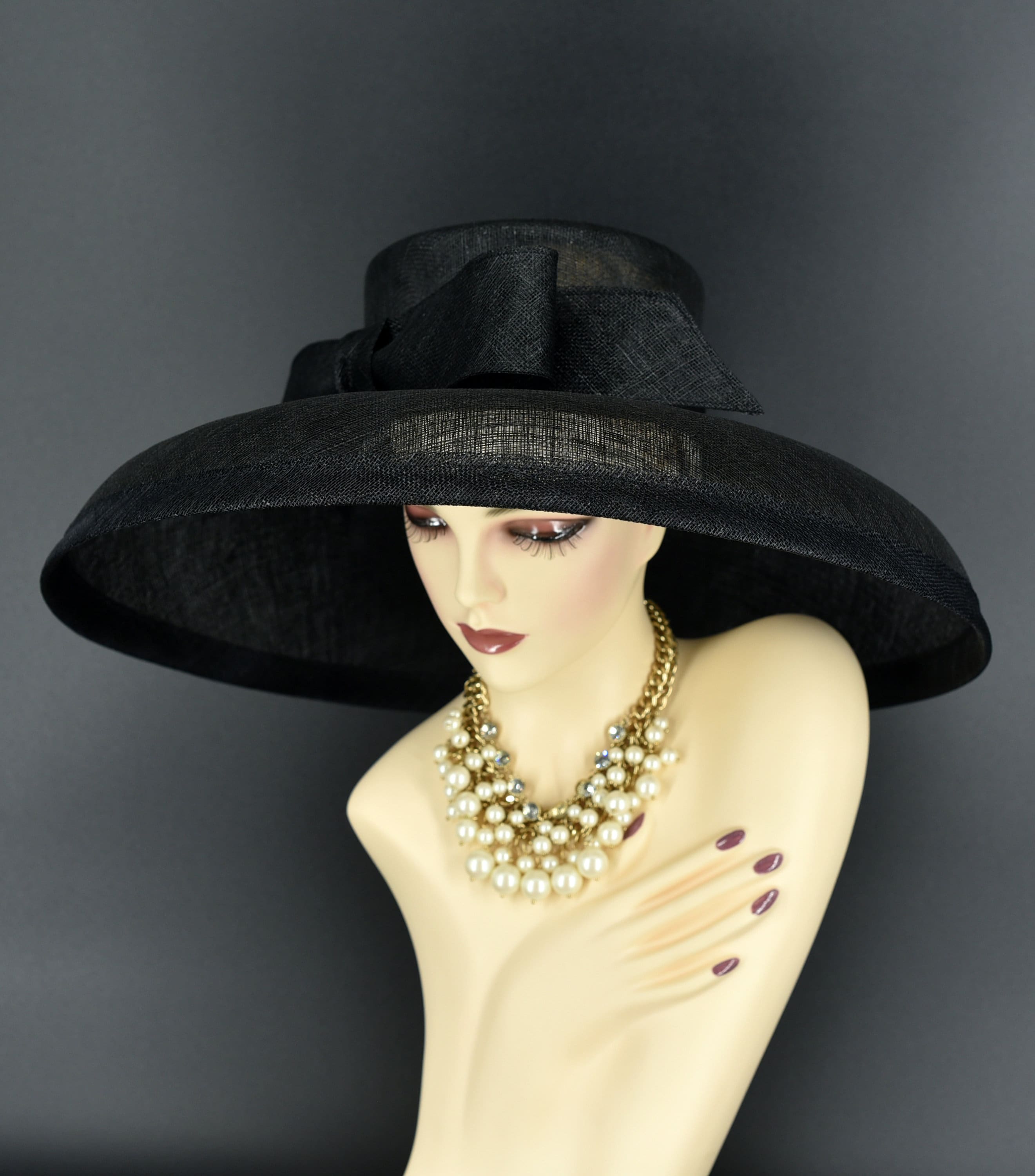 モノトーンミニハット M22025F ( White Black Hat ) Audrey Hepburn Hat With Double