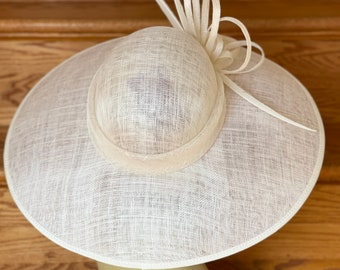 M839( Off-white )vintage Kentucky Derby, Church, Wedding
