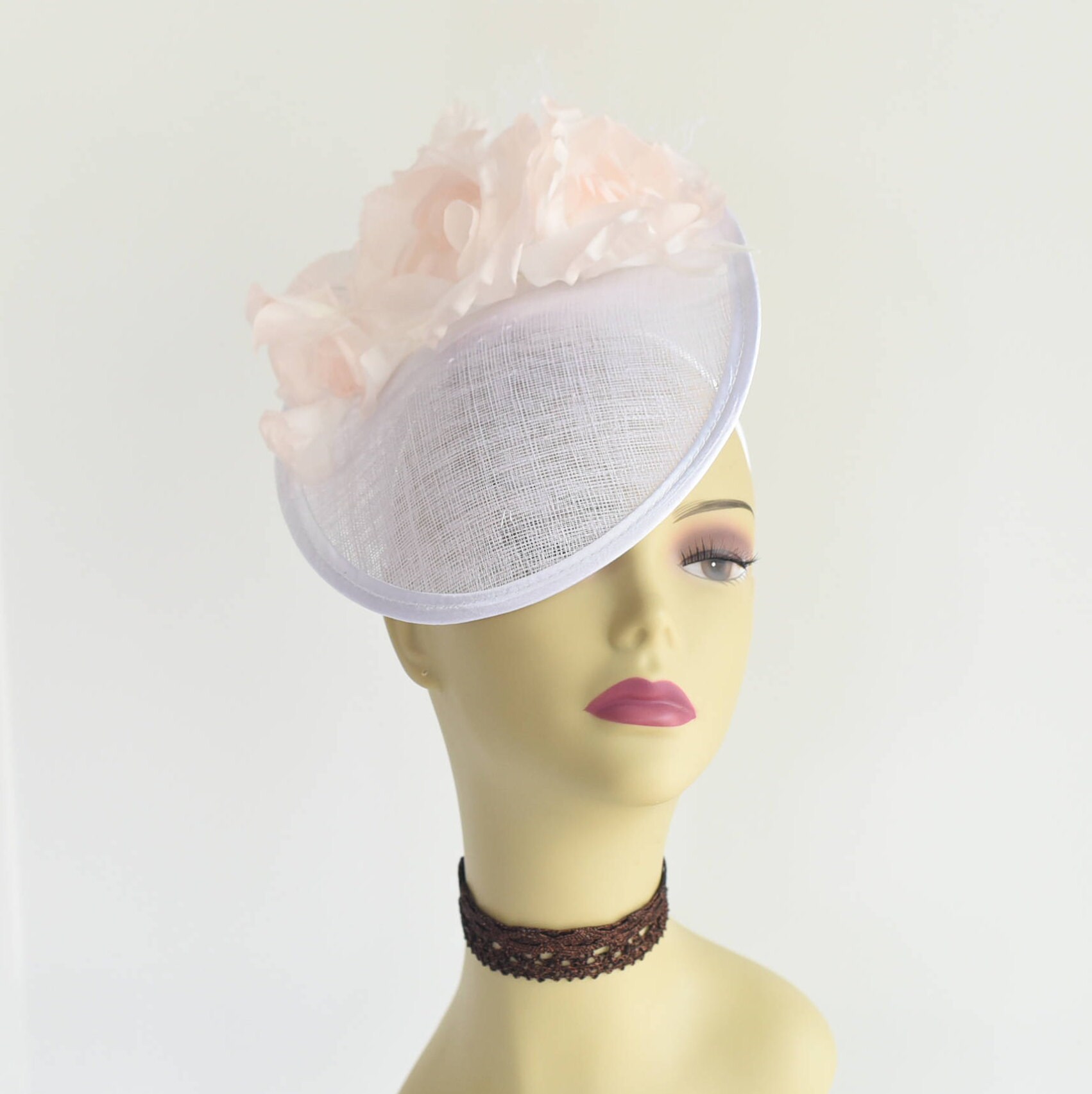 WD ( White/pink ) Kentucky Derby, Wedding, Tea Party Royal  display picture 1