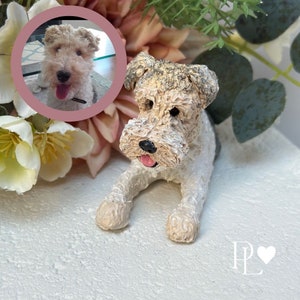 Personalised peeking dog cake topper, custom wedding dog cake topper figurine, wedding cake topper realistic sculpture of pet. image 3