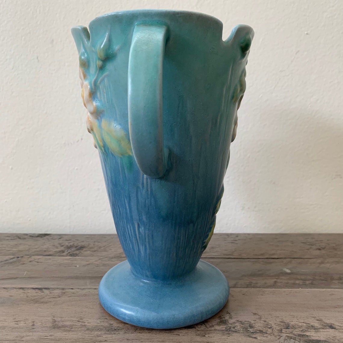 ROSEVILLE Pottery Blue White Rose Vase 9827 MINT CONDITION Etsy