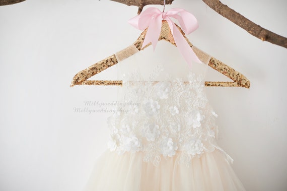 3D Flower Lace V Back Wedding Flower Girl Dress M0078