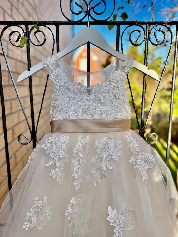 Floral Lace V Back Champagne Wedding Flower Girl Dress MD003