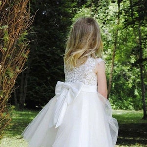 Beaded Lace Flower Girl Dress with Big Bow M0071B