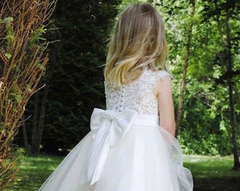 Beaded Lace Flower Girl Dress with Big Bow M0071B